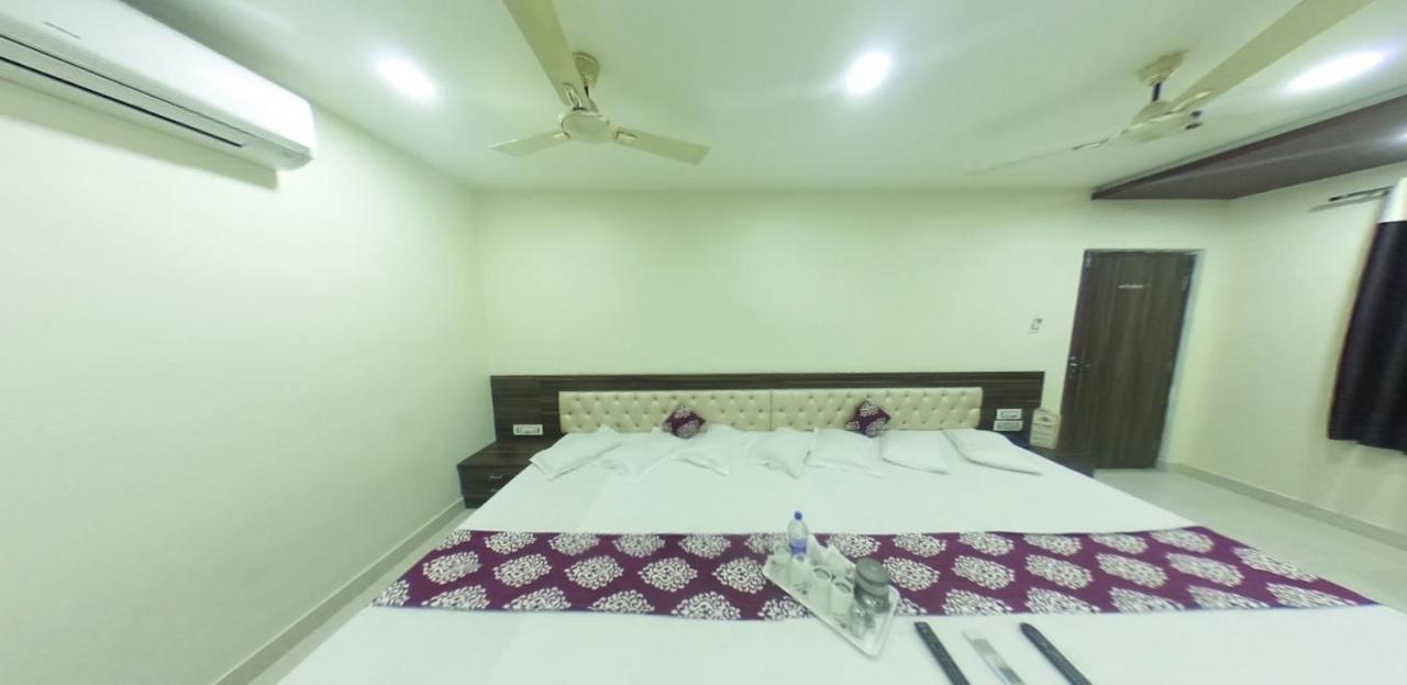 Kingsway Hotel And Restaurant Ajmer Dargah 350 Meter Esterno foto