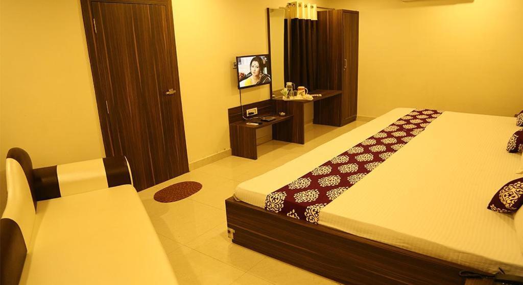 Kingsway Hotel And Restaurant Ajmer Dargah 350 Meter Esterno foto